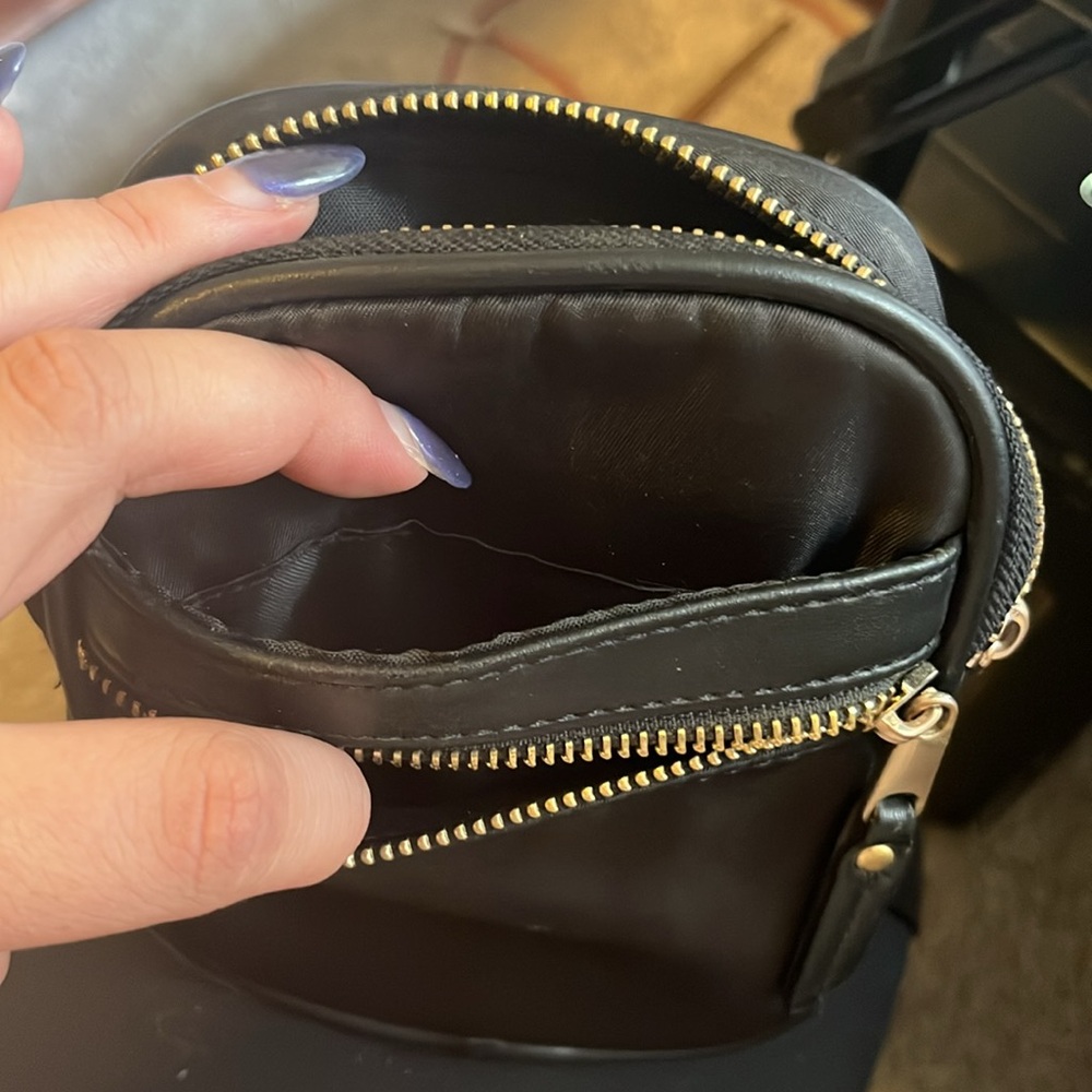 Basic Black Crossbody - image 5